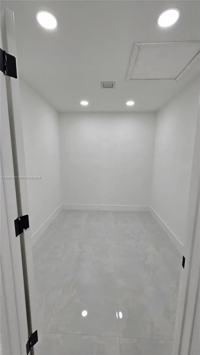 776 NW 10th St Florida City, FL 33034