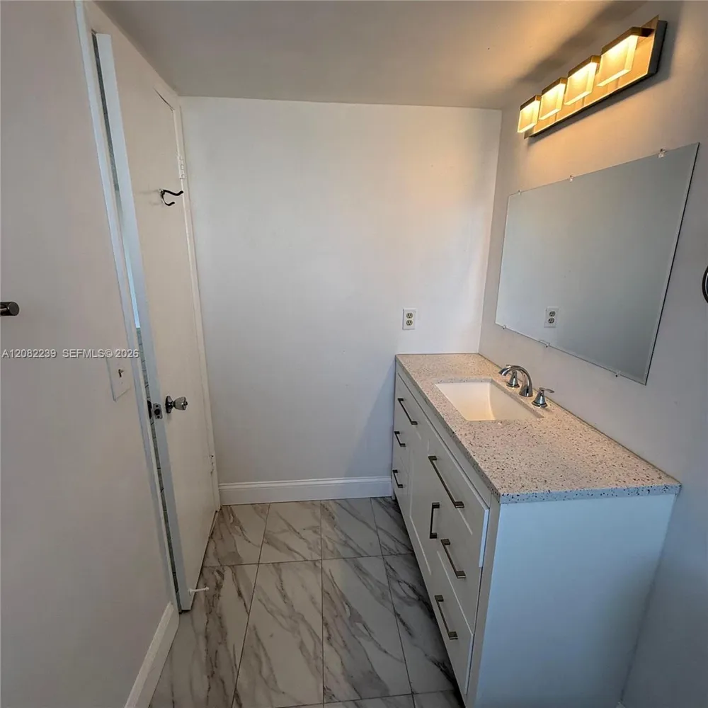 2851 NE 183rd St #501E Aventura, FL 33160