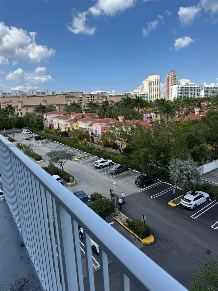 2851 NE 183rd St #501E Aventura, FL 33160