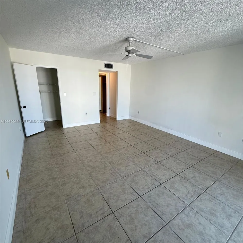 2851 NE 183rd St #501E Aventura, FL 33160