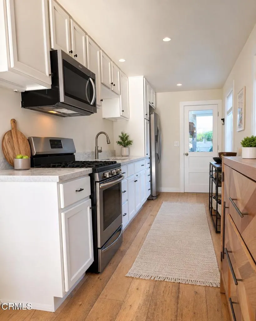 124 Poli Avenue Ojai, CA 93023