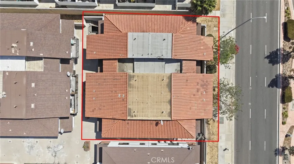 1239 W Rosecrans #4 Gardena, CA 90247