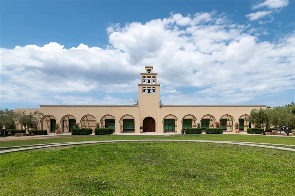 18 Marino Rancho Santa Margarita, CA 92688