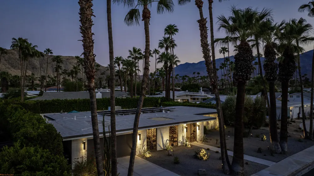 1541 E Madrona Drive Palm Springs, CA 92264