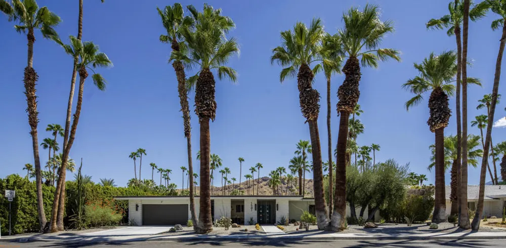 1541 E Madrona Drive Palm Springs, CA 92264