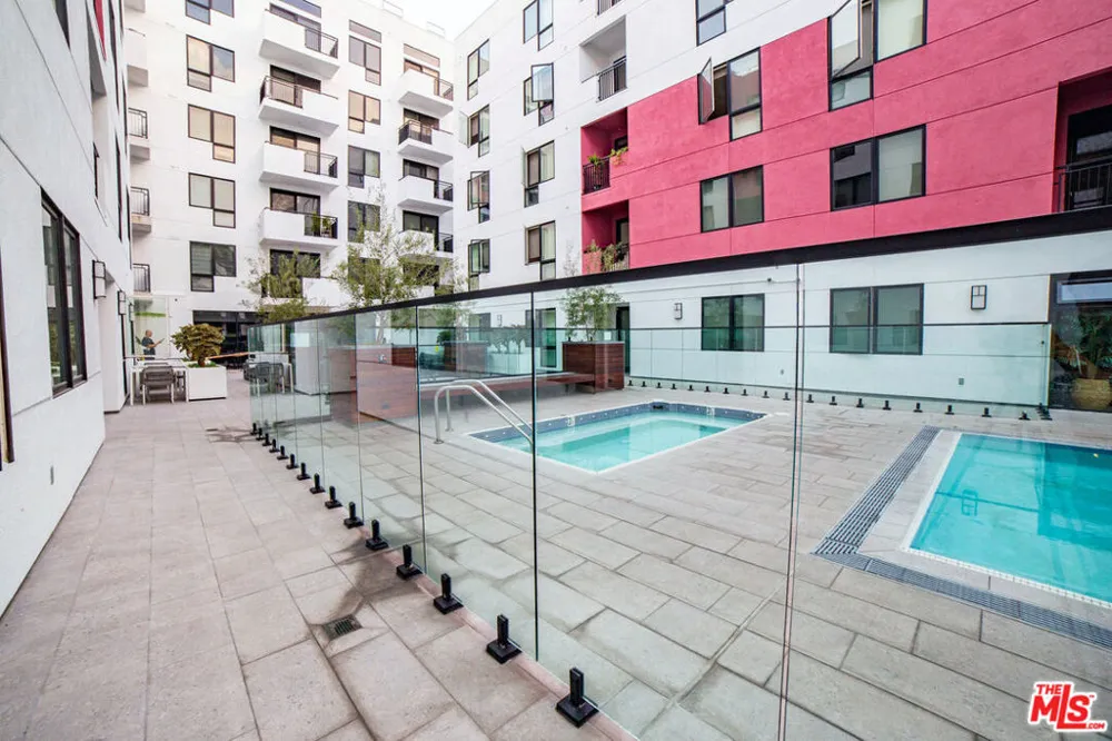 1234 Wilshire Boulevard #401 Los Angeles, CA 90017