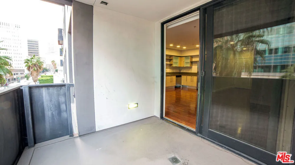 1234 Wilshire Boulevard #401 Los Angeles, CA 90017