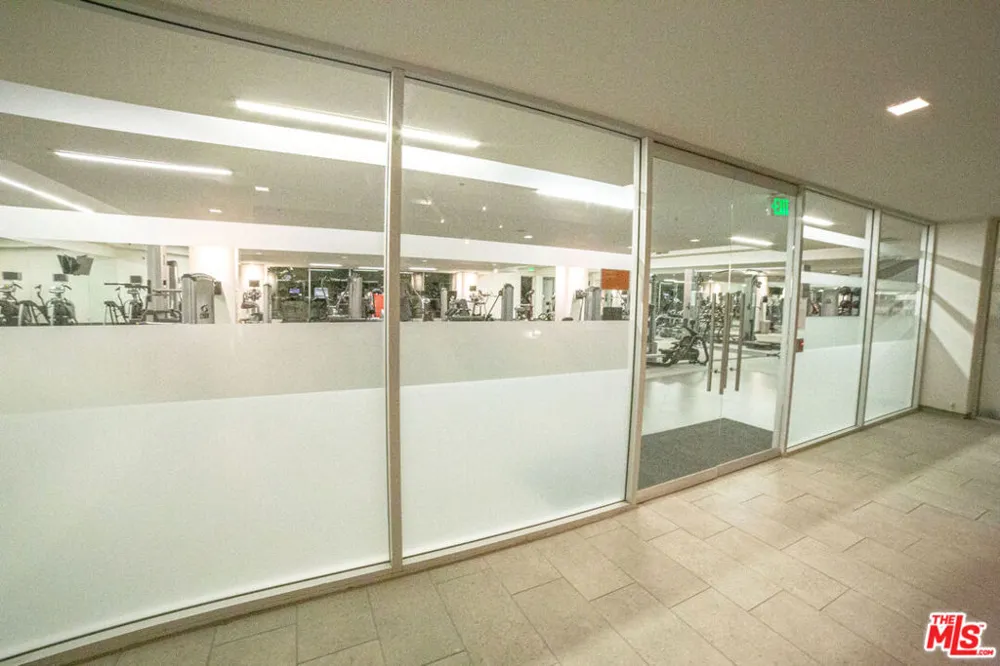 1234 Wilshire Boulevard #401 Los Angeles, CA 90017