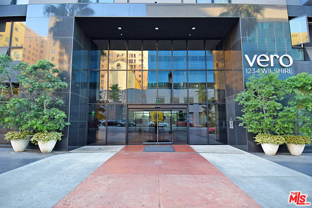 1234 Wilshire Boulevard #401 Los Angeles, CA 90017