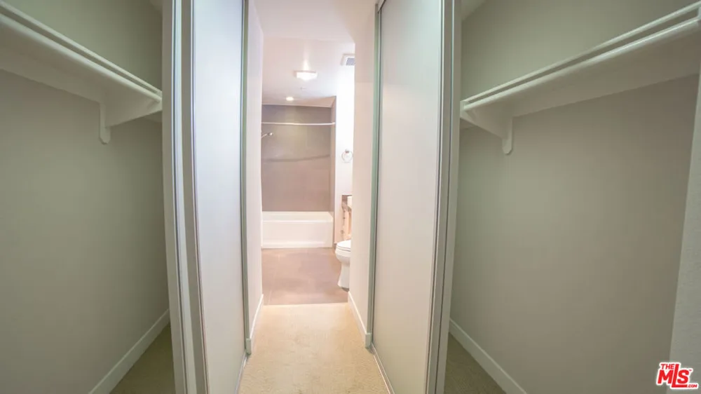 1234 Wilshire Boulevard #401 Los Angeles, CA 90017