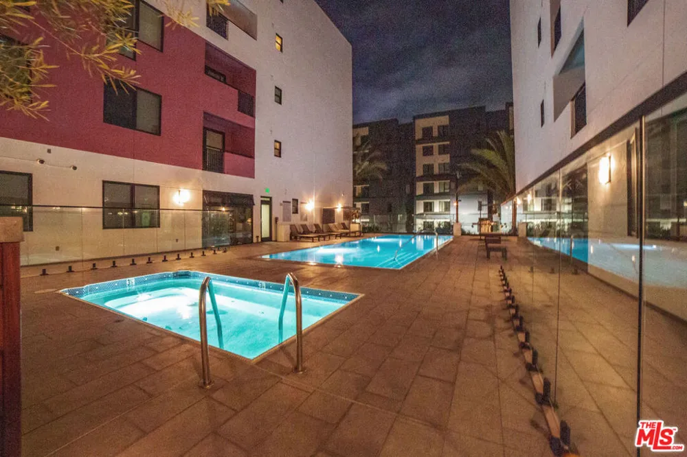 1234 Wilshire Boulevard #401 Los Angeles, CA 90017