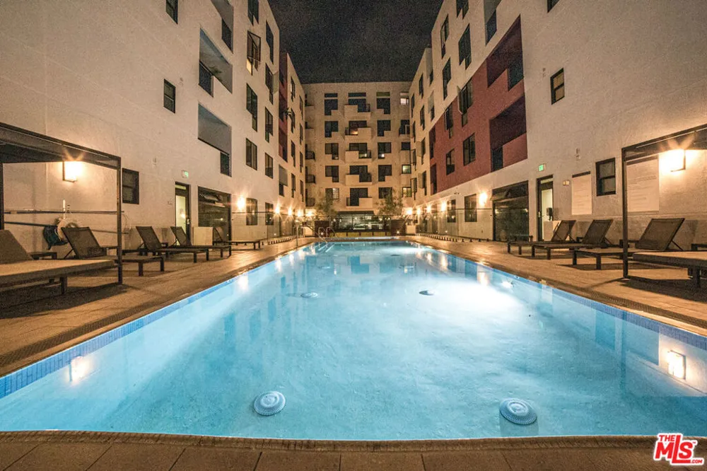 1234 Wilshire Boulevard #401 Los Angeles, CA 90017