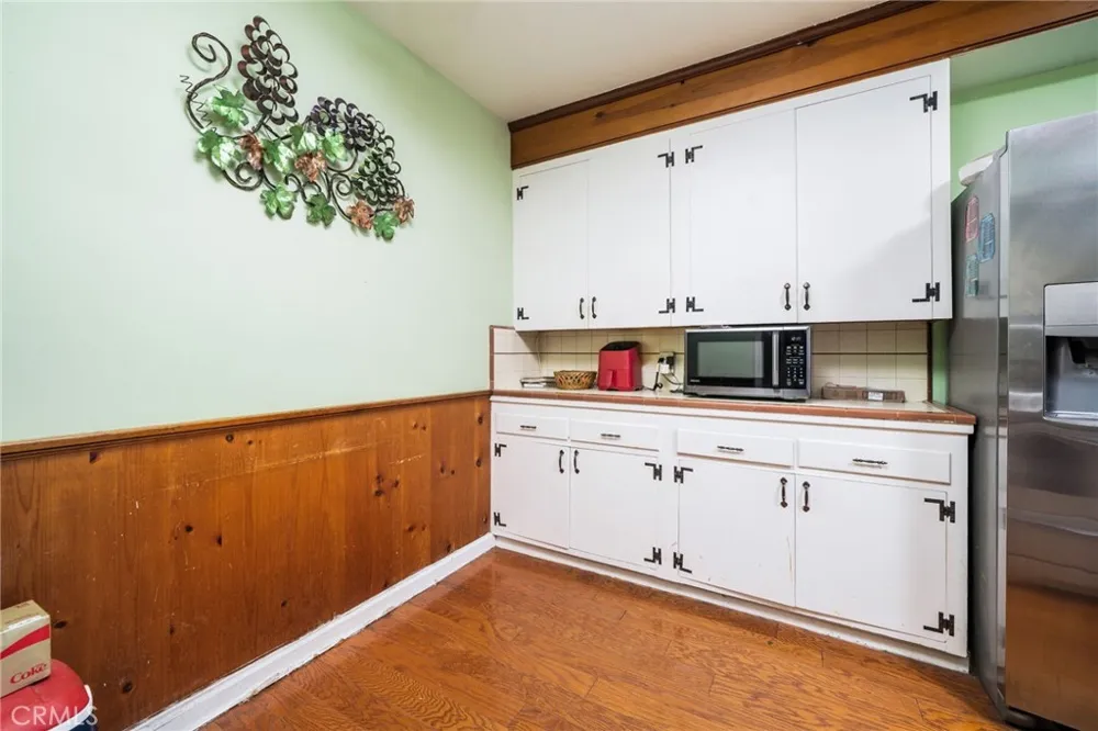 6710 Calhoun Van Nuys, CA 91405
