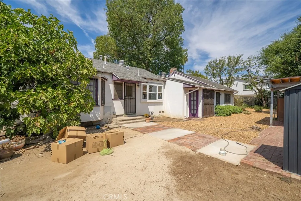 6710 Calhoun Van Nuys, CA 91405