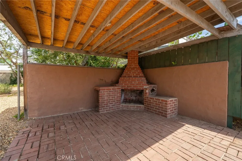 6710 Calhoun Van Nuys, CA 91405