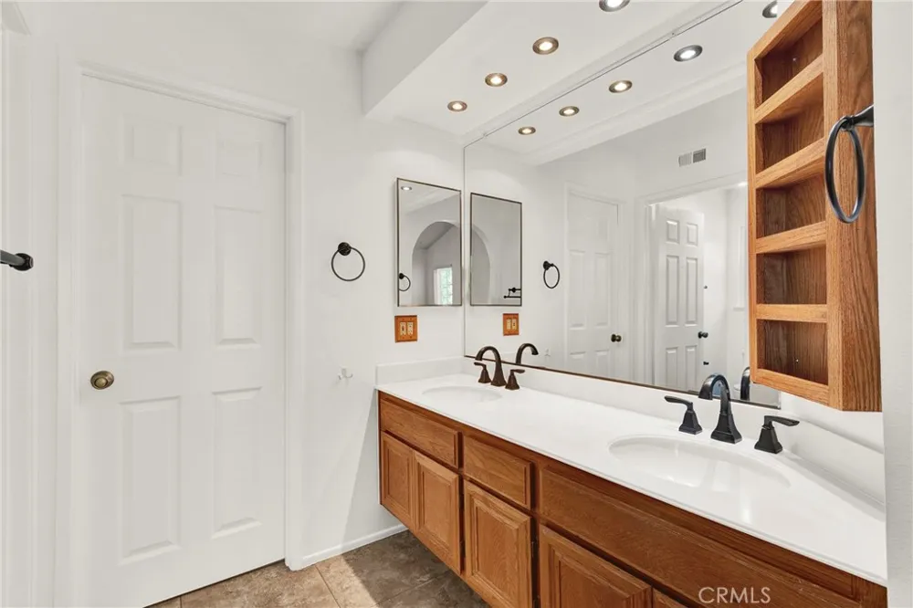 11718 White Mountain Court Rancho Cucamonga, CA 91737