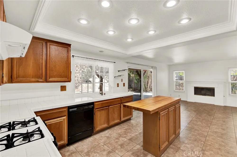 11718 White Mountain Court Rancho Cucamonga, CA 91737