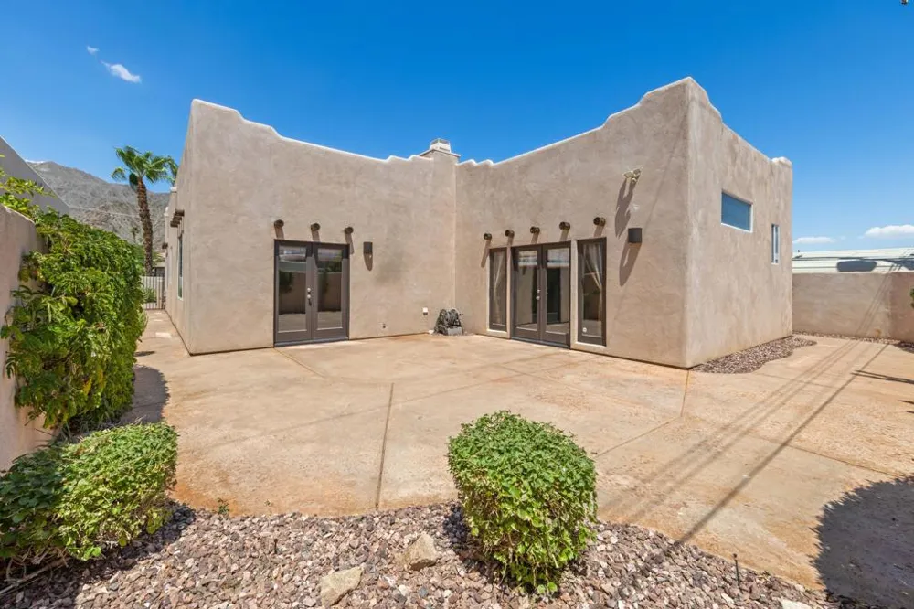54220 Avenida Carranza La Quinta, CA 92253