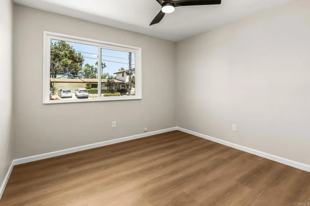 9415 La Suvida Drive La Mesa, CA 91942