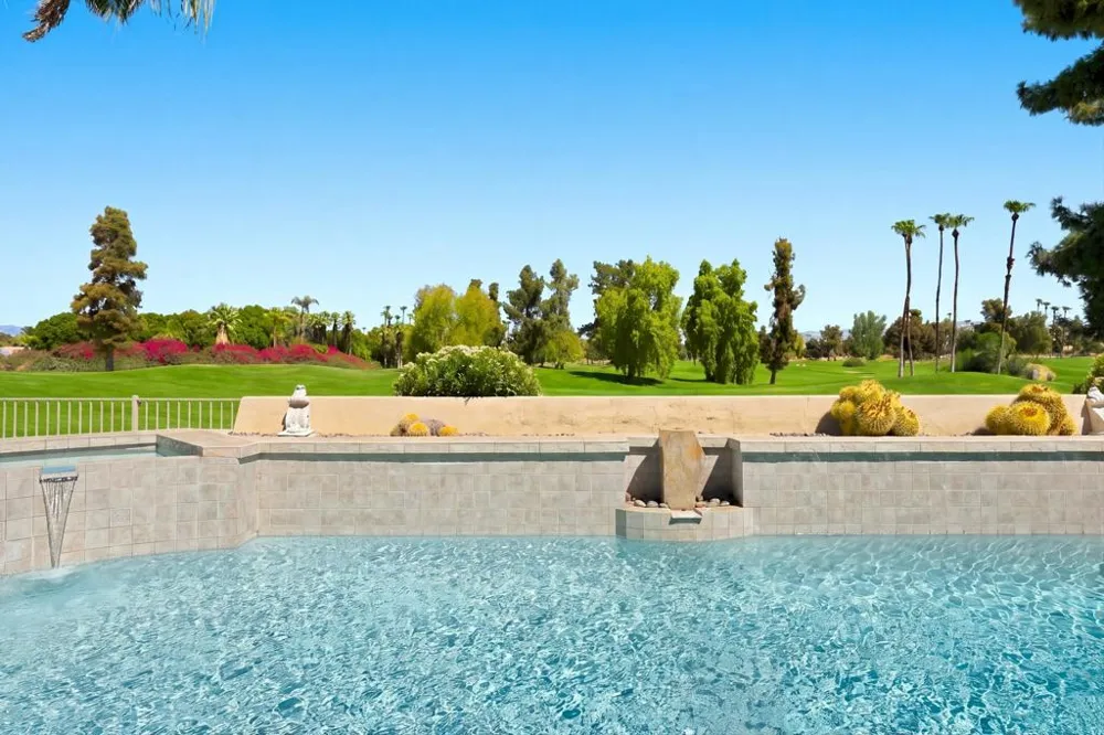 188 S Kavenish Drive Rancho Mirage, CA 92270