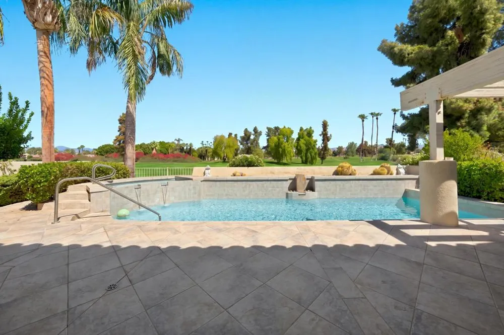 188 S Kavenish Drive Rancho Mirage, CA 92270
