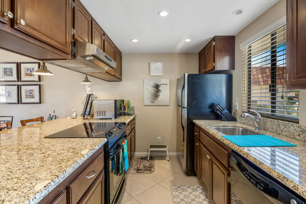 40752 Sea Island Lane Palm Desert, CA 92211