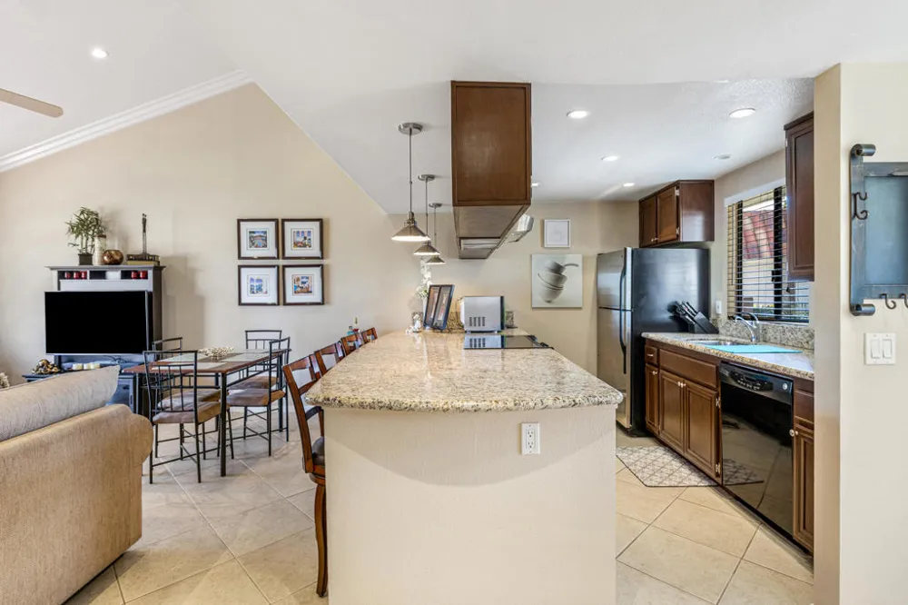 40752 Sea Island Lane Palm Desert, CA 92211