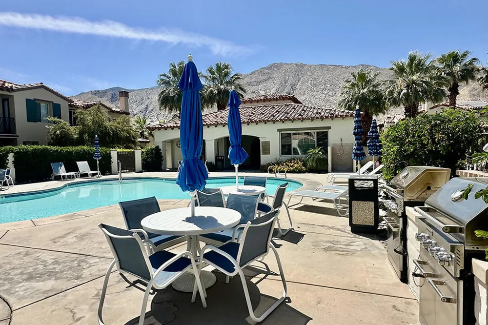 436 Tan Oak Drive Palm Springs, CA 92262