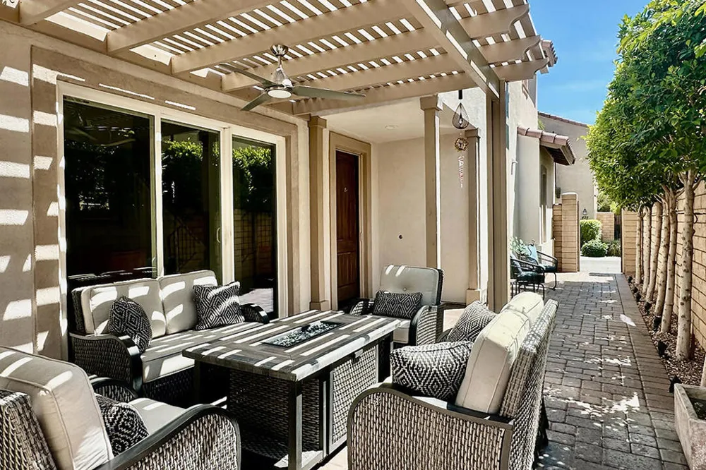 436 Tan Oak Drive Palm Springs, CA 92262