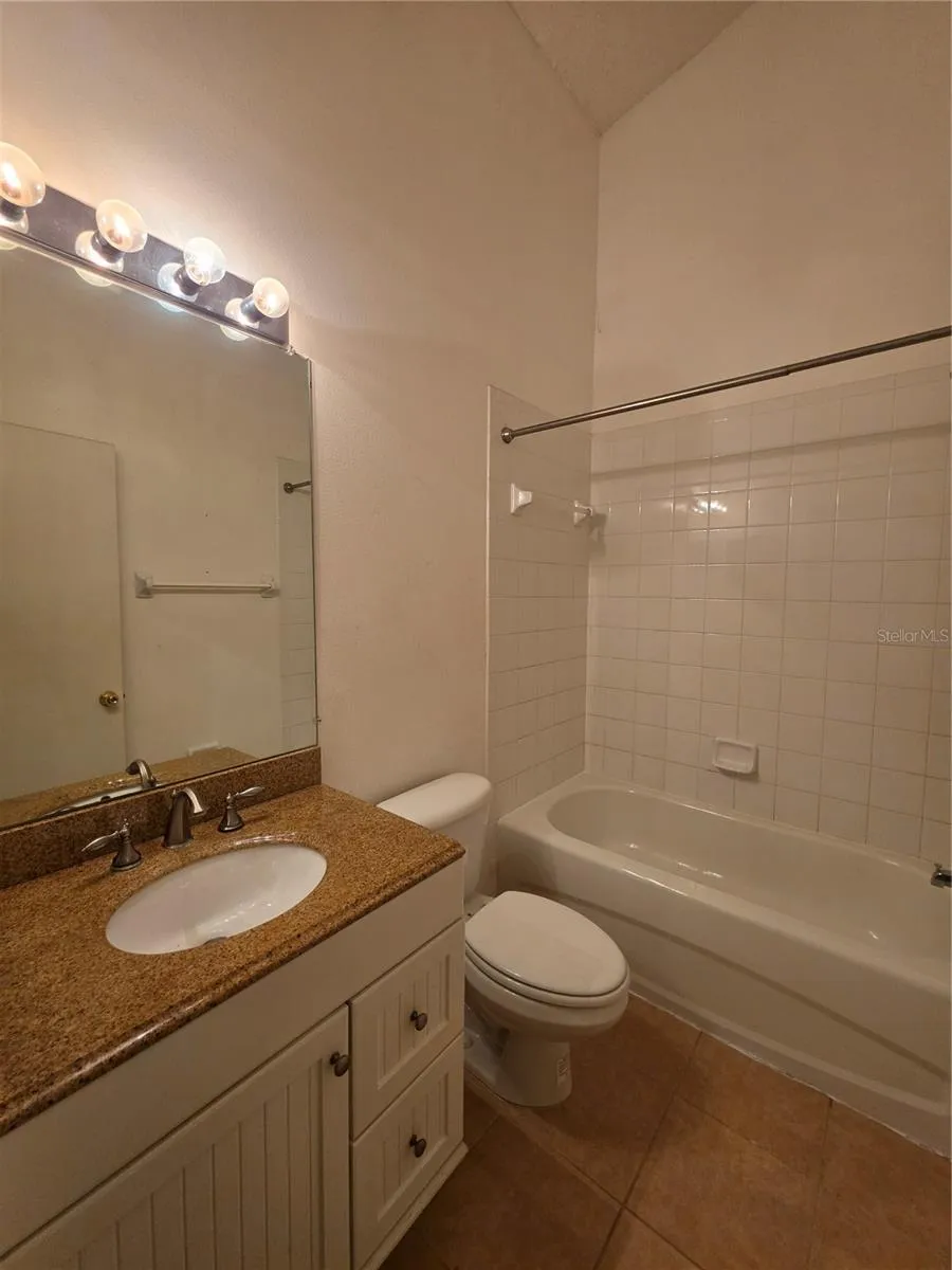 6241 OSPREY LAKE CIRCLE Riverview, FL 33578
