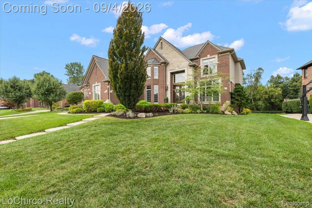 739 Majestic Drive Rochester Hills City, MI 48306