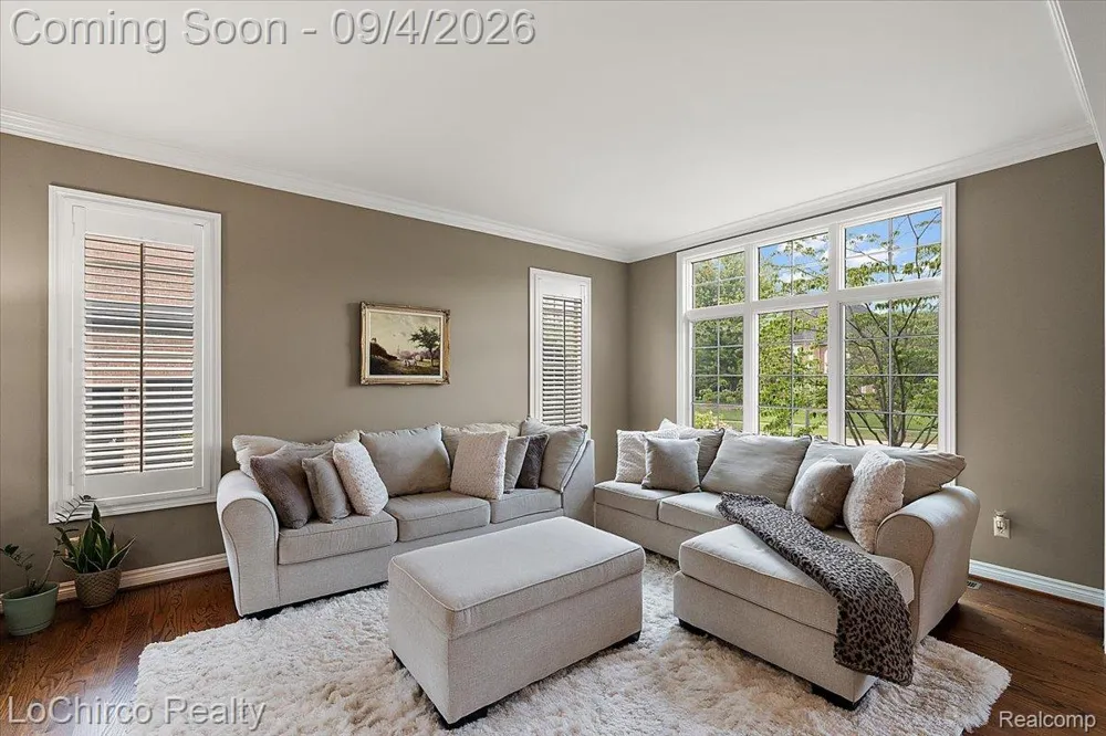 739 Majestic Drive Rochester Hills City, MI 48306