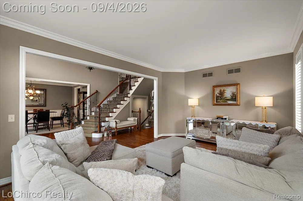 739 Majestic Drive Rochester Hills City, MI 48306