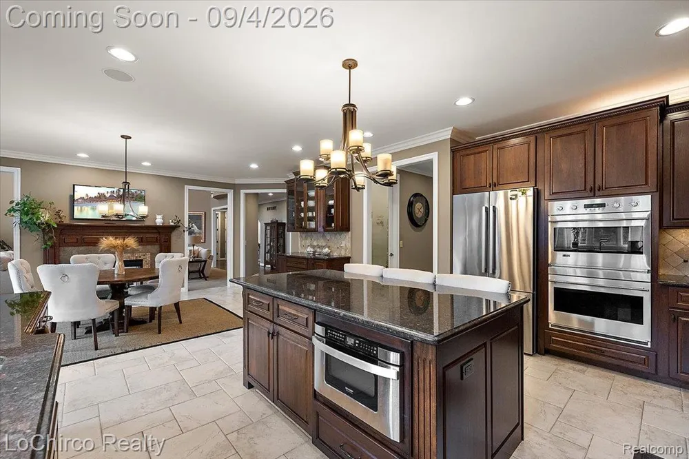 739 Majestic Drive Rochester Hills City, MI 48306