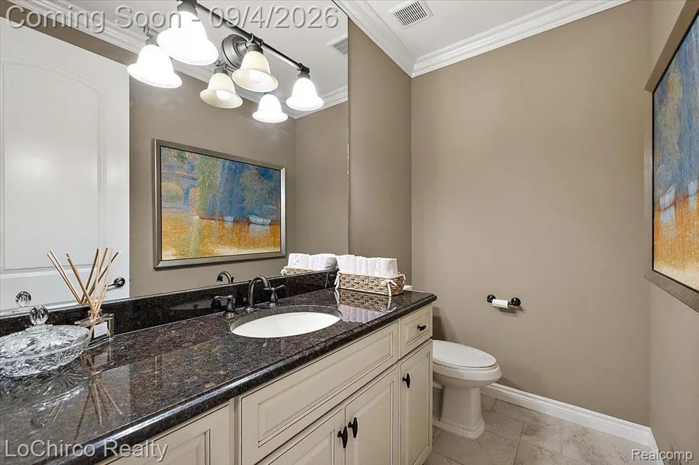 739 Majestic Drive Rochester Hills City, MI 48306