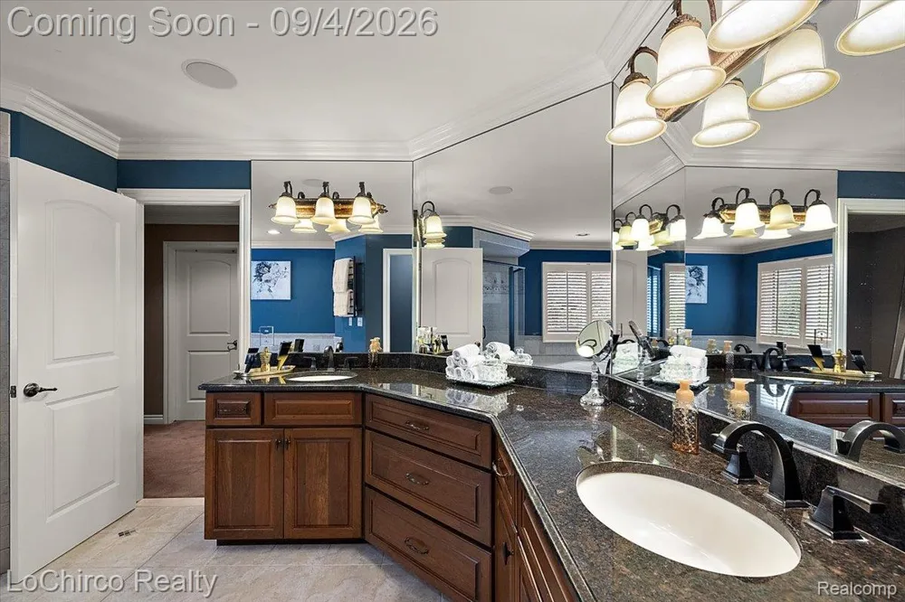 739 Majestic Drive Rochester Hills City, MI 48306