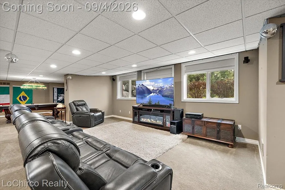 739 Majestic Drive Rochester Hills City, MI 48306