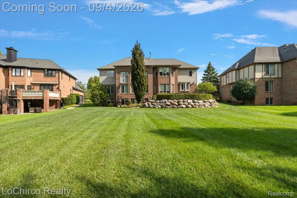 739 Majestic Drive Rochester Hills City, MI 48306
