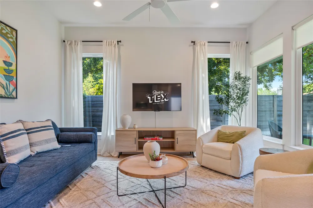 5907 Nancy Drive #2 Austin, TX 78745