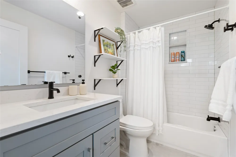 5907 Nancy Drive #2 Austin, TX 78745
