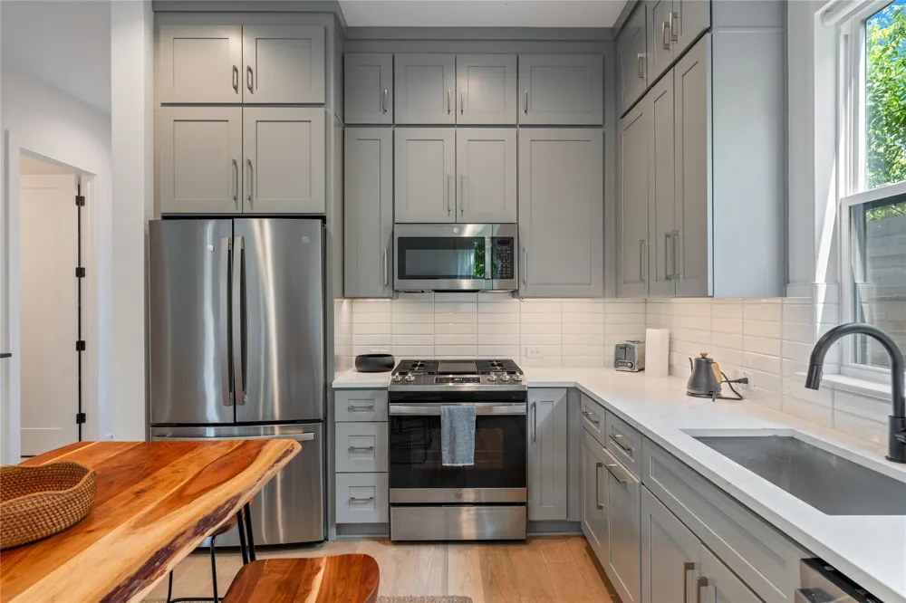5907 Nancy Drive #2 Austin, TX 78745