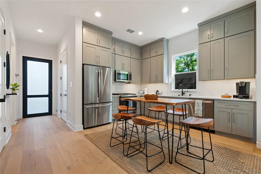 5907 Nancy Drive #2 Austin, TX 78745