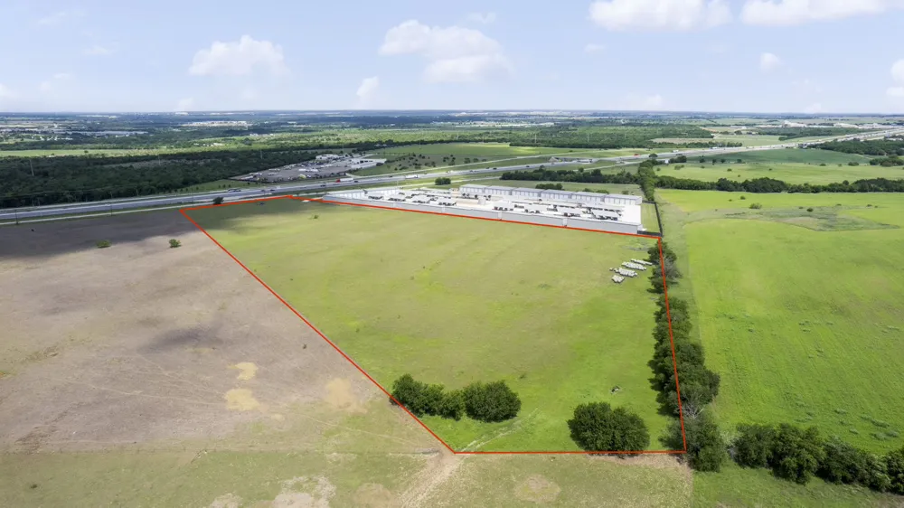 6100 Interstate 35 Georgetown, TX 78626