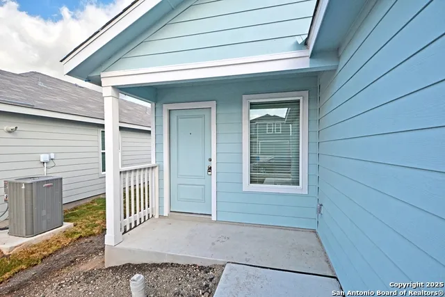 3744 AXIS HILL ST New Braunfels, TX 78132
