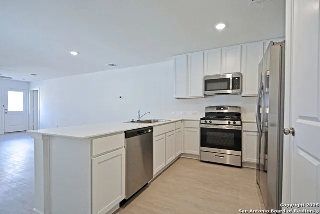 3744 AXIS HILL ST New Braunfels, TX 78132