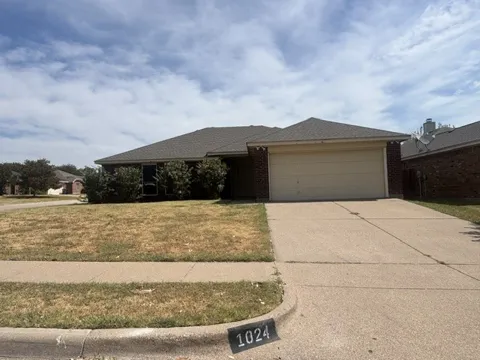 1024 Carlin Lane