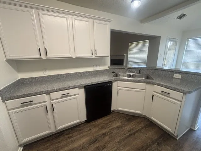 1024 Carlin Lane Burleson, TX 76028