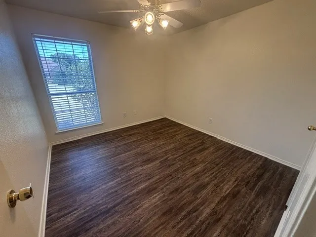 1024 Carlin Lane Burleson, TX 76028