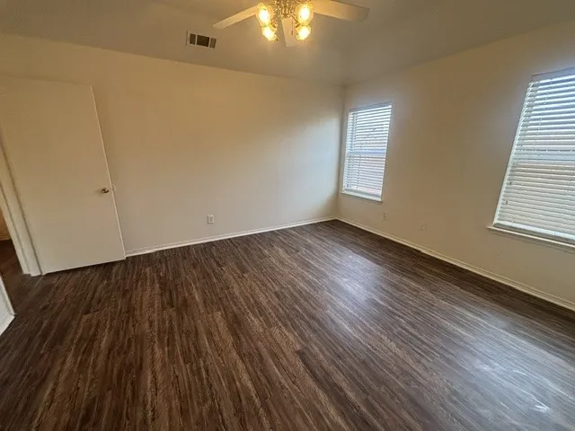 1024 Carlin Lane Burleson, TX 76028