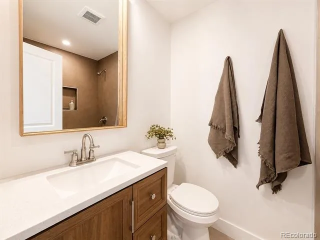 1821 S Wolcott Court Denver, CO 80219